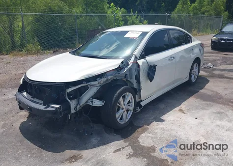 2015 Nissan Altima 2.5 Sv из США, поврежденный, VIN 1N4AL3AP0FC175130